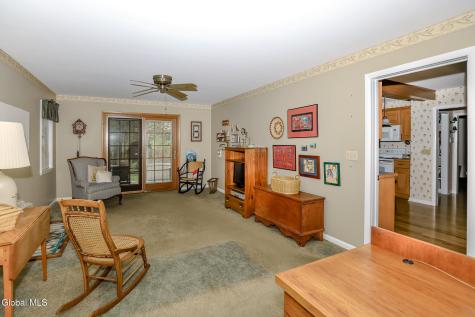 9 Patroon Place Glenmont NY 12077