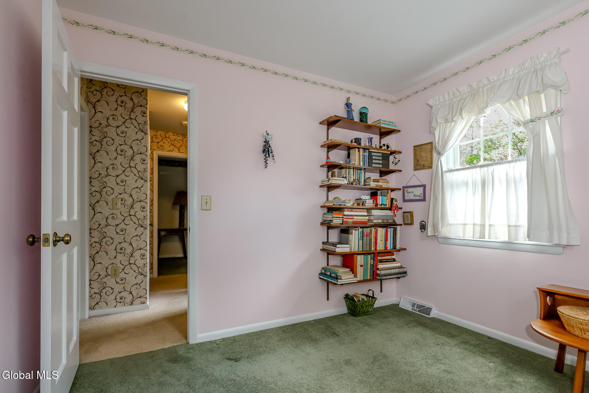 9 Patroon Place Glenmont NY 12077