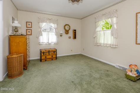 9 Patroon Place Glenmont NY 12077