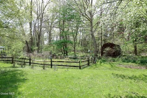 9 Patroon Place Glenmont NY 12077