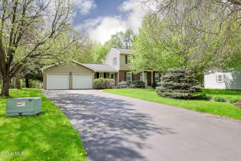 9 Patroon Place Glenmont NY 12077