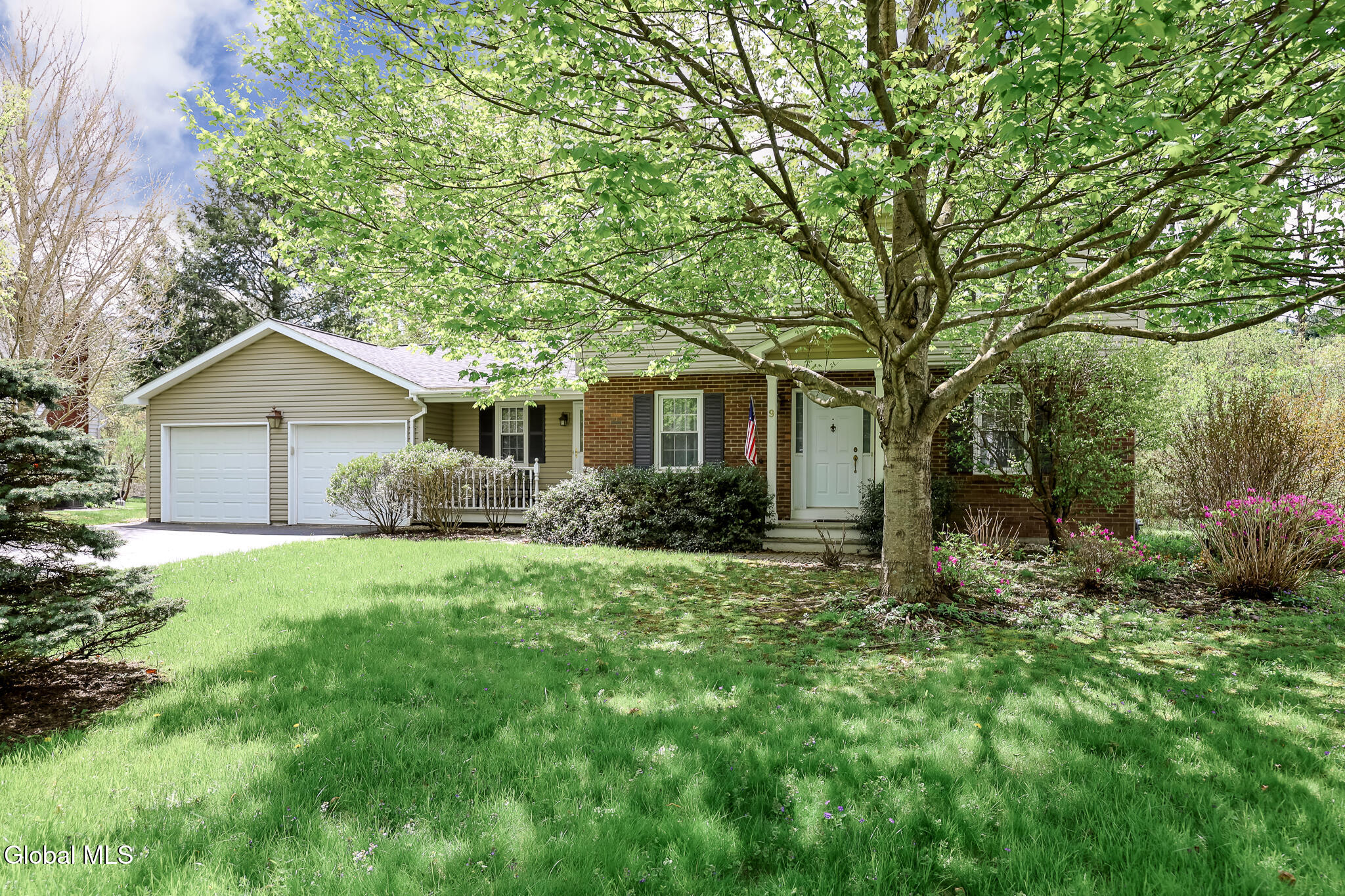 9 Patroon Place Glenmont NY 12077