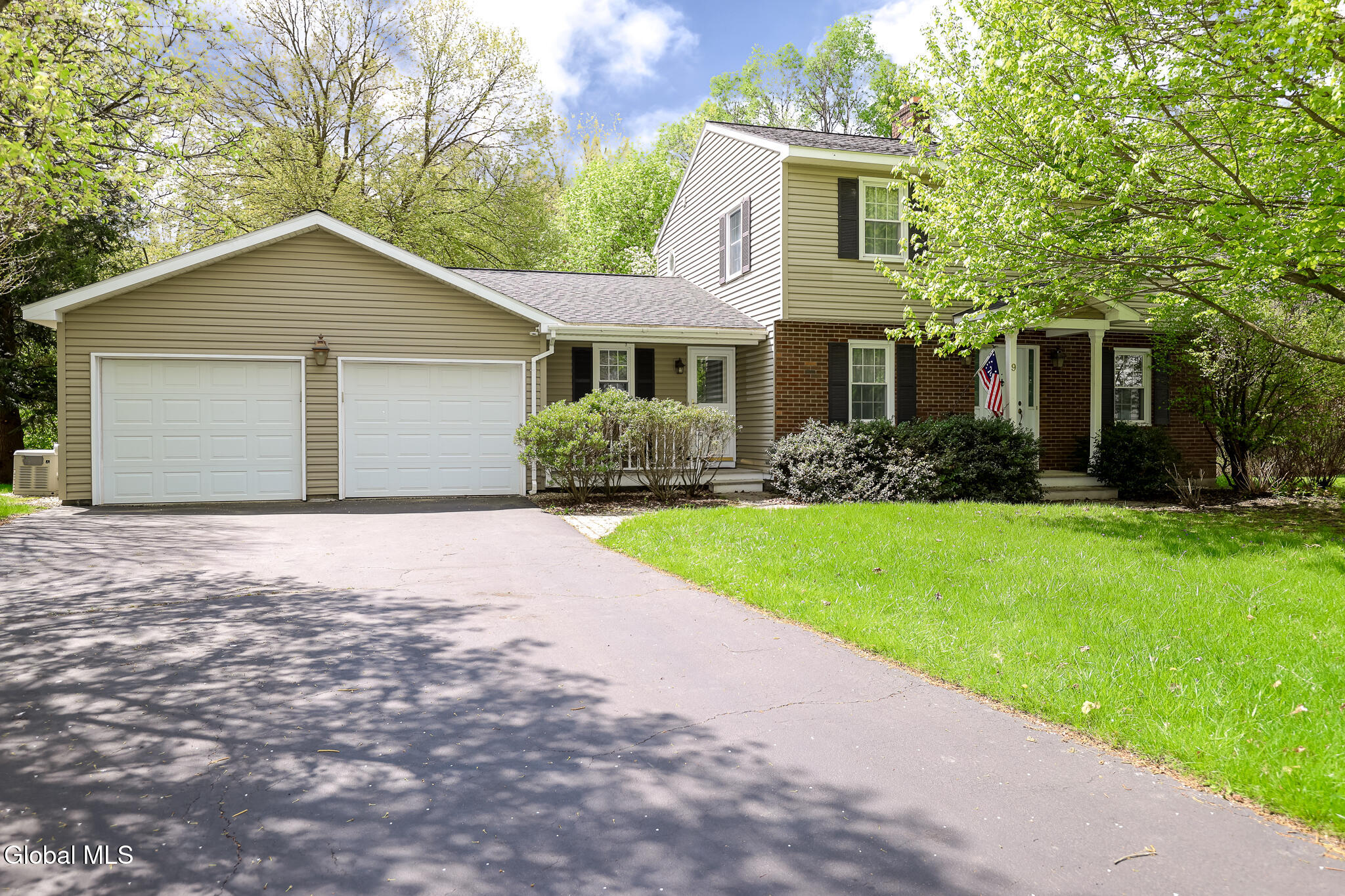 9 Patroon Place Glenmont NY 12077