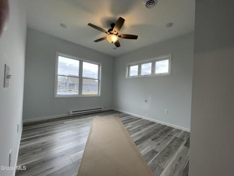 35 Newland Road Stillwater NY 12170