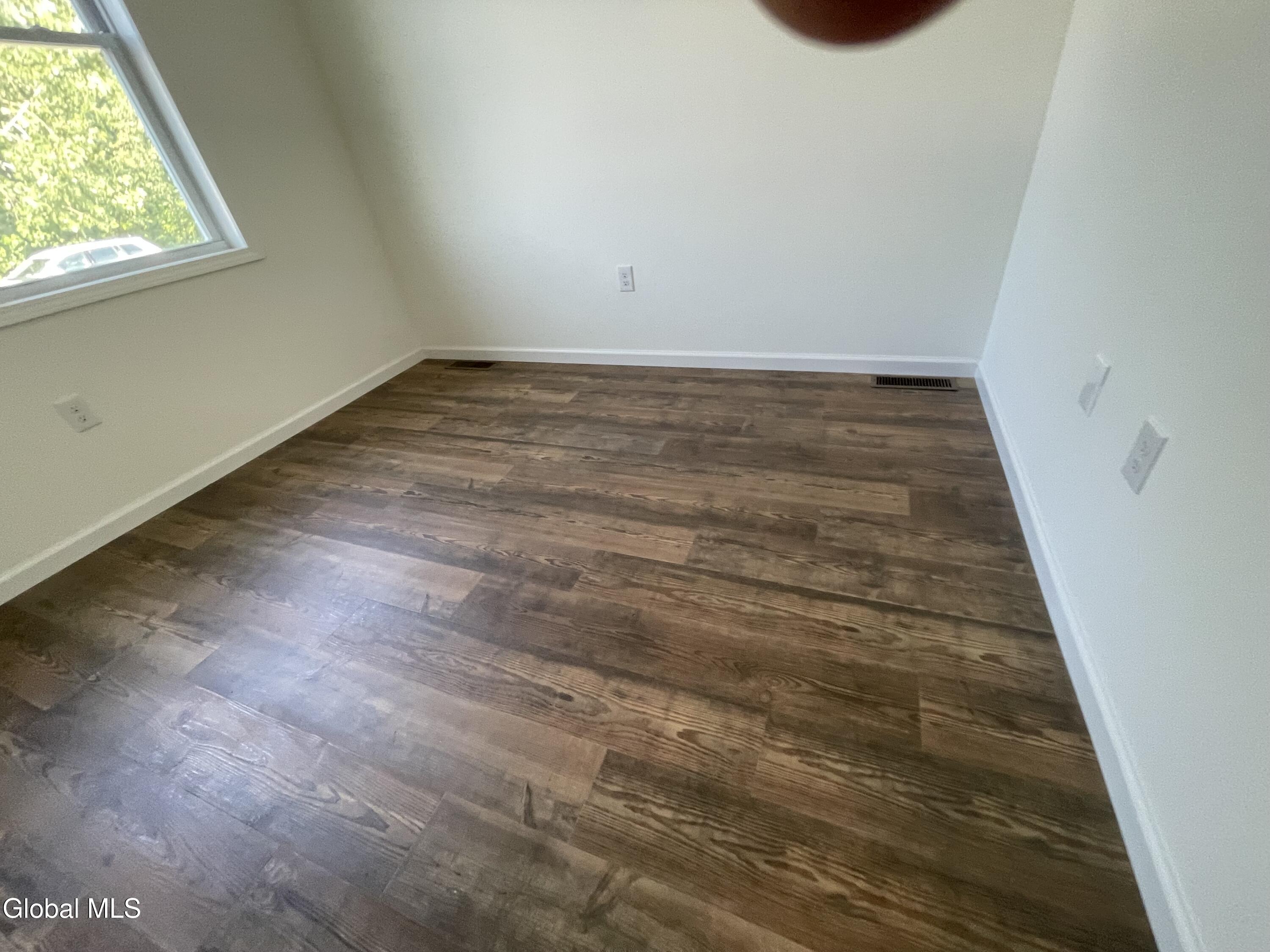 35 Newland Road Stillwater NY 12170