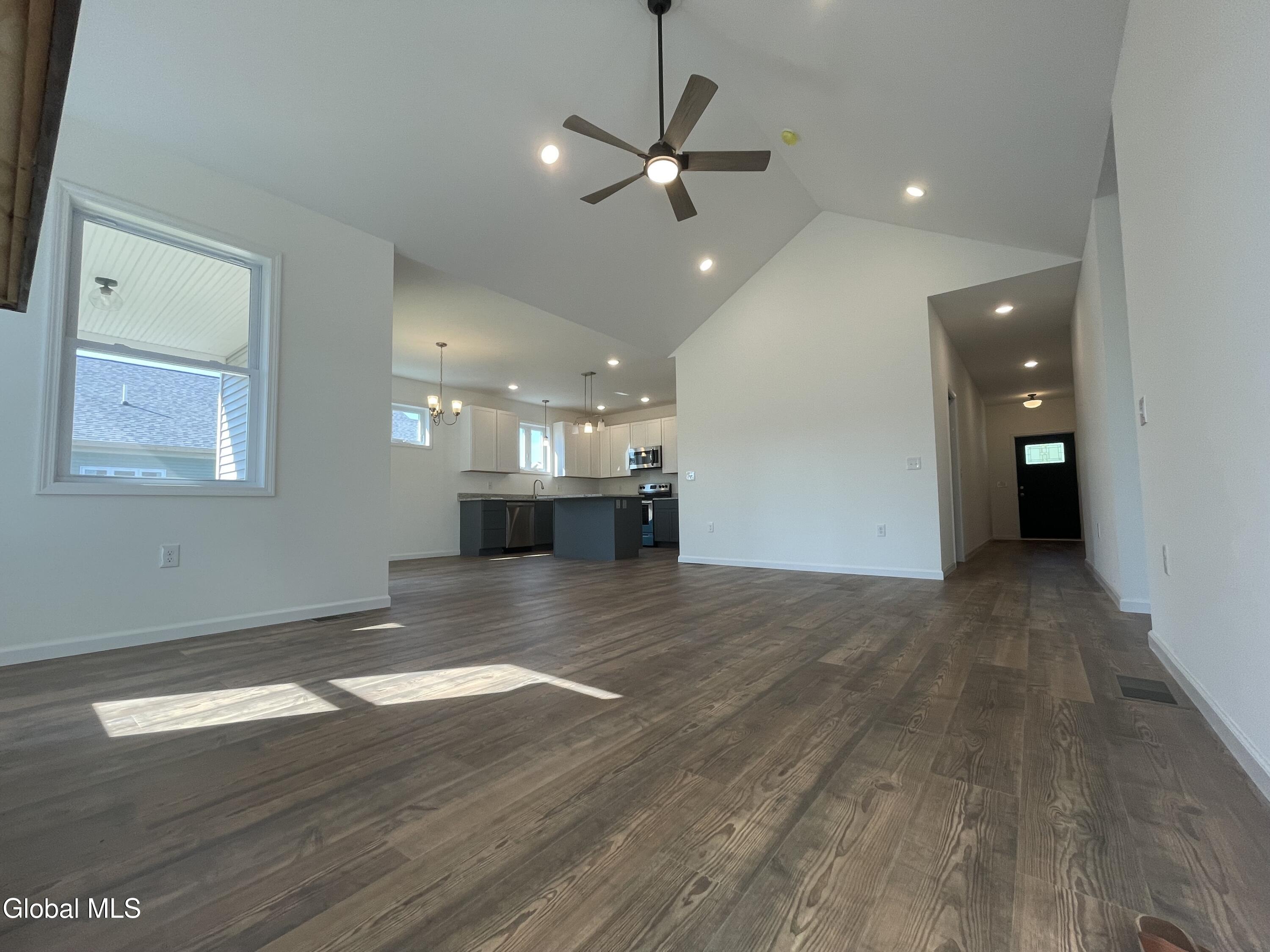 35 Newland Road Stillwater NY 12170