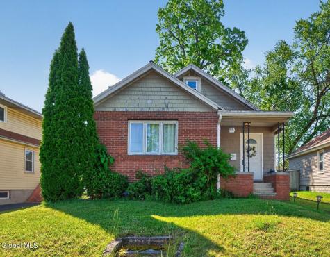 30 Fern Avenue Colonie NY 12205