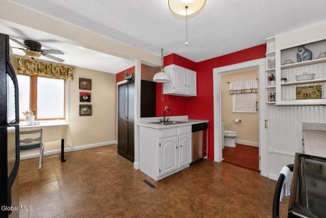 30 Fern Avenue Colonie NY 12205