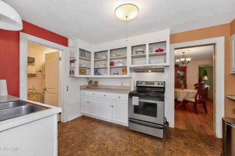30 Fern Avenue Colonie NY 12205