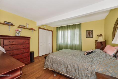 30 Fern Avenue Colonie NY 12205
