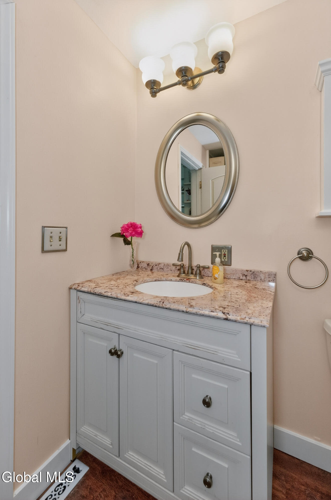30 Fern Avenue Colonie NY 12205