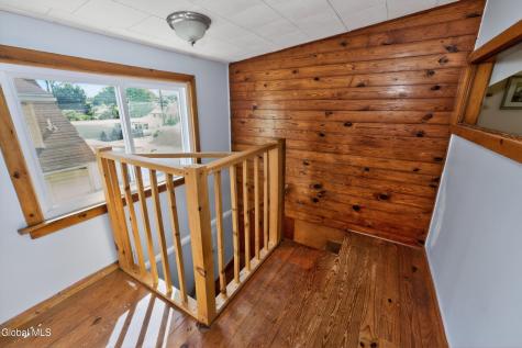 30 Fern Avenue Colonie NY 12205