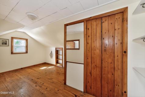 30 Fern Avenue Colonie NY 12205