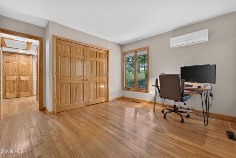 46 East Road Troy NY 12180