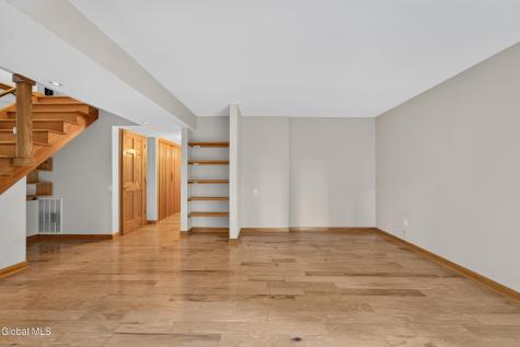 46 East Road Troy NY 12180