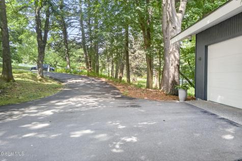 46 East Road Troy NY 12180