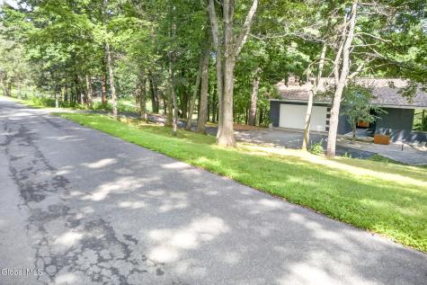 46 East Road Troy NY 12180