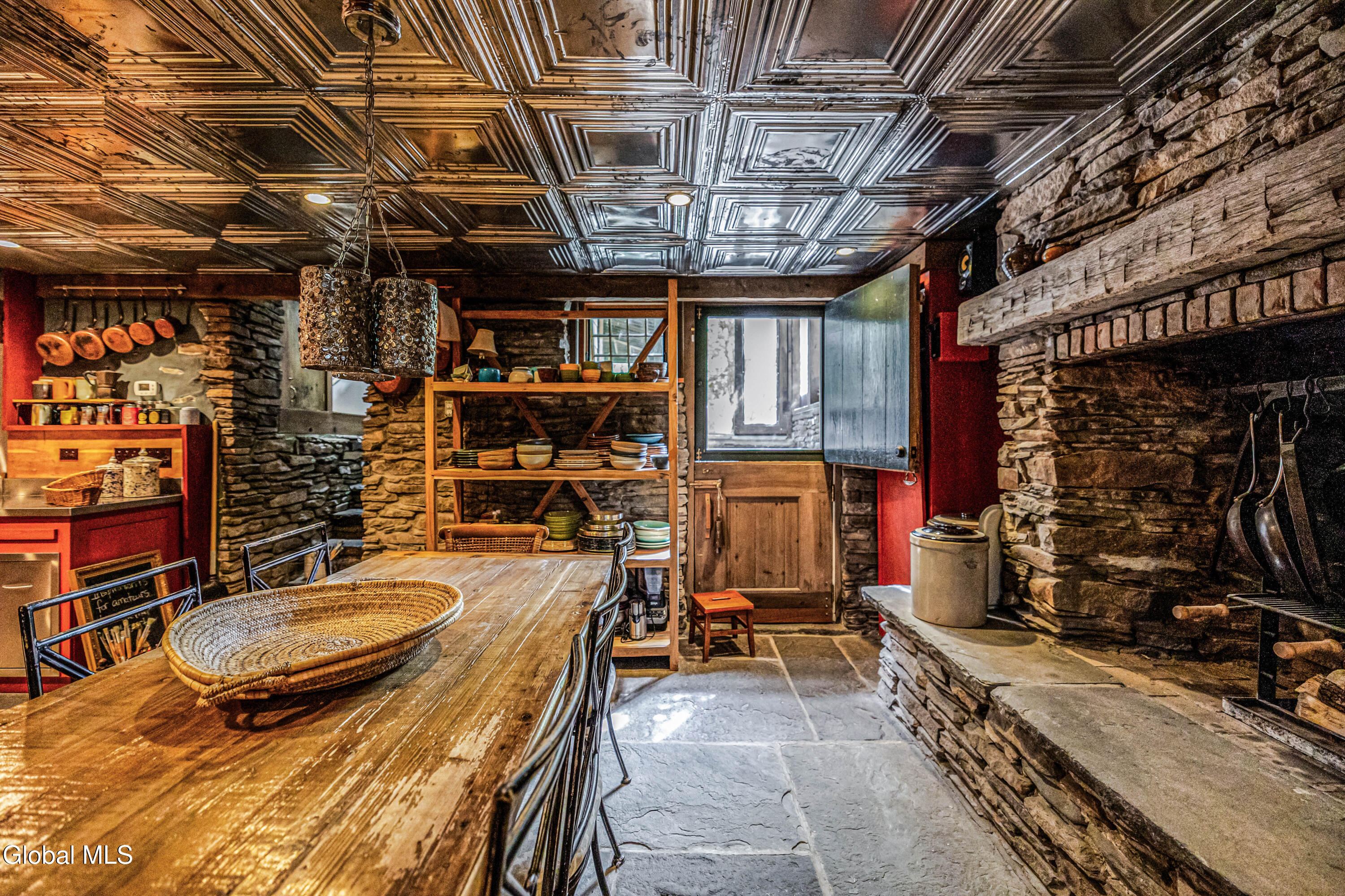 1 Wittenberg Road Woodstock NY 12498