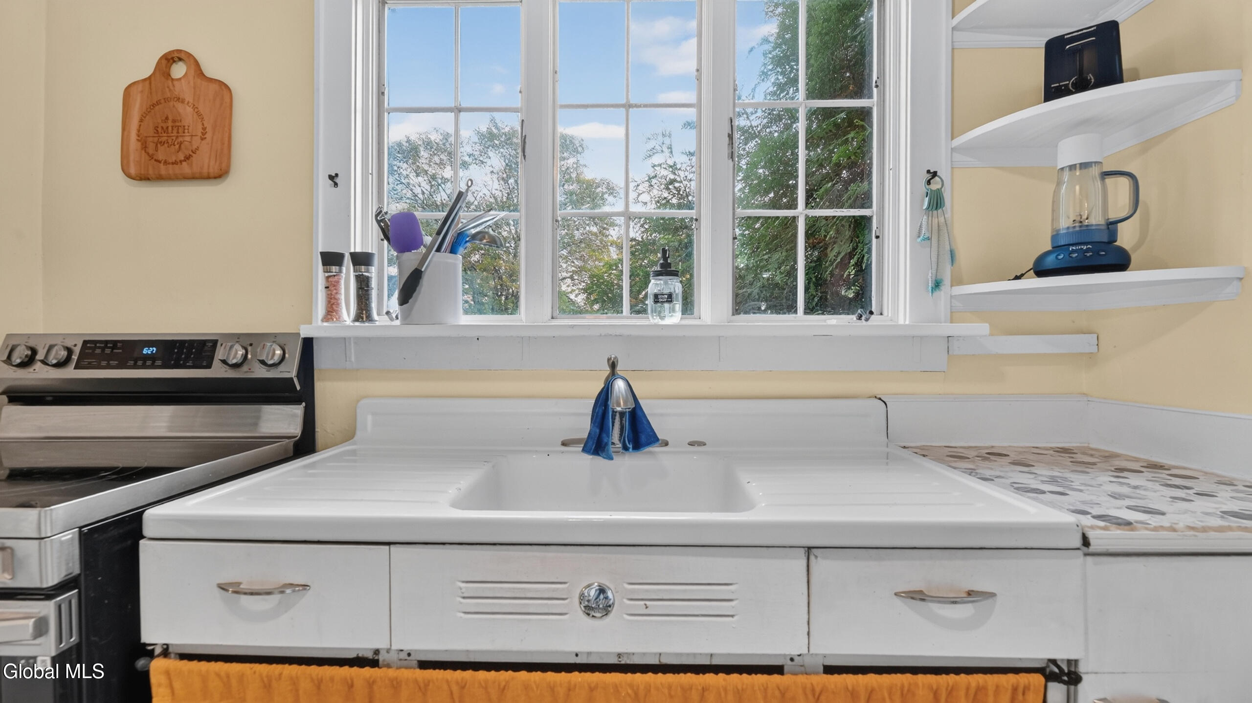 3 Gillen Terrace Gloversville NY 12078
