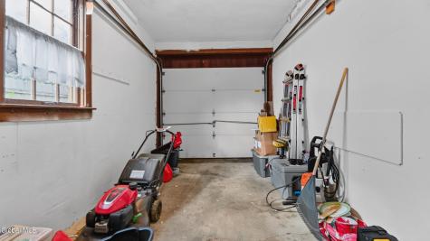 3 Gillen Terrace Gloversville NY 12078