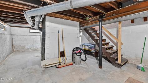 3 Gillen Terrace Gloversville NY 12078