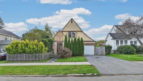 3 Gillen Terrace Gloversville NY 12078
