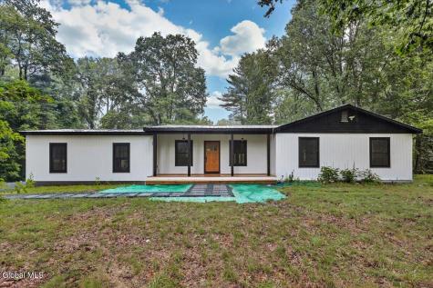 49 Tabor Halfmoon NY 12118