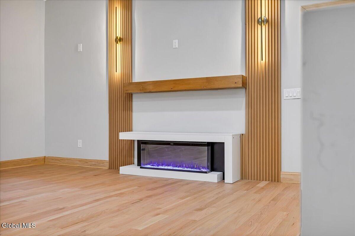 49 Tabor Halfmoon NY 12118