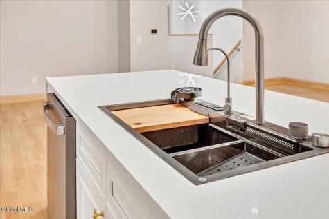 49 Tabor Halfmoon NY 12118