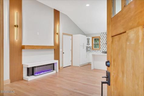 49 Tabor Halfmoon NY 12118