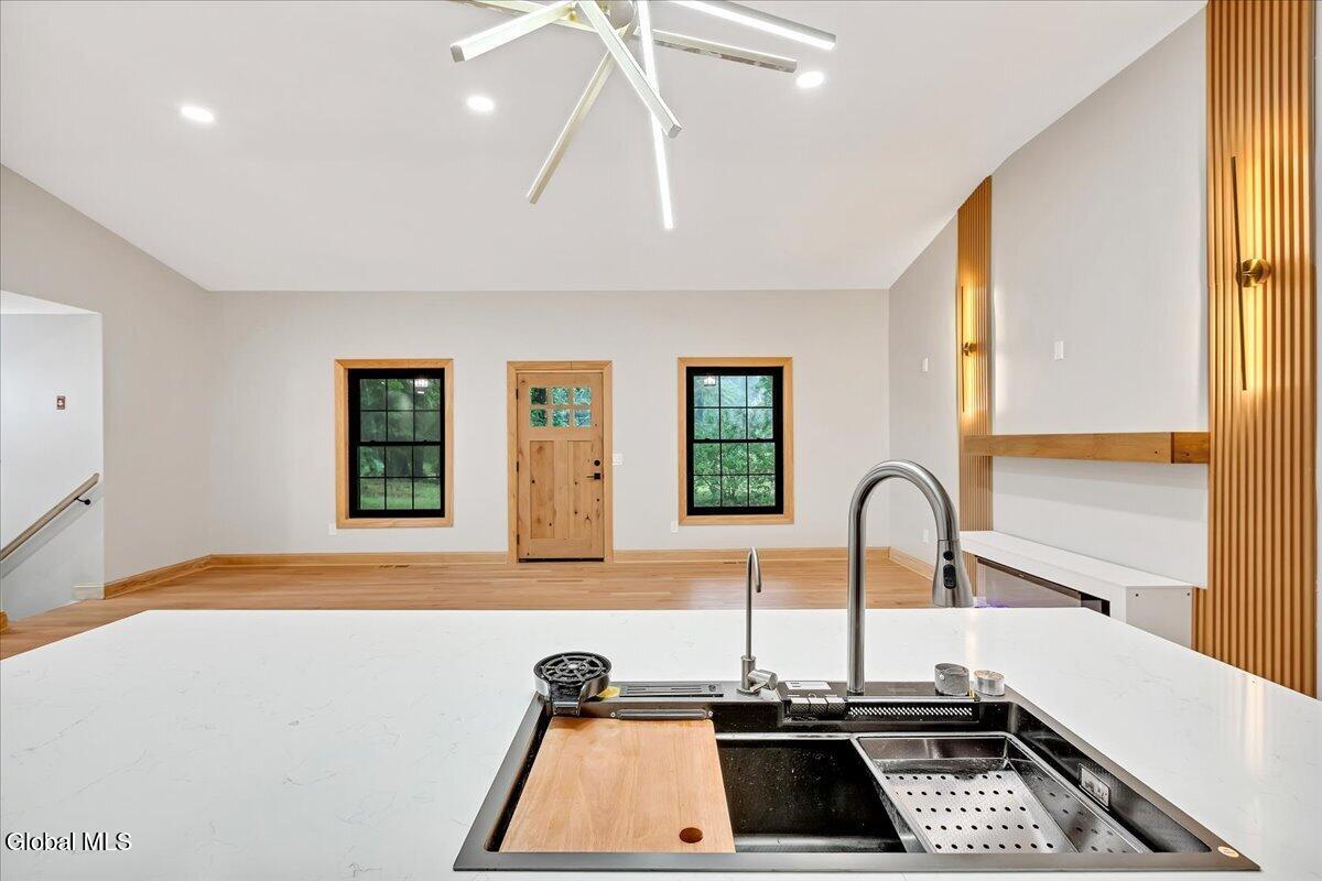 49 Tabor Halfmoon NY 12118