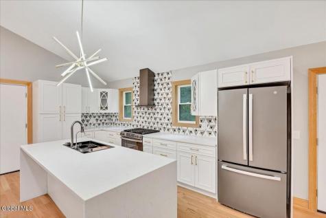 49 Tabor Halfmoon NY 12118