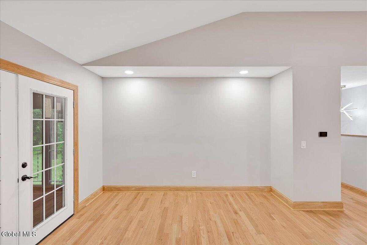 49 Tabor Halfmoon NY 12118