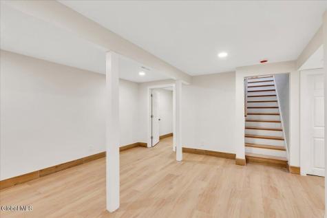 49 Tabor Halfmoon NY 12118