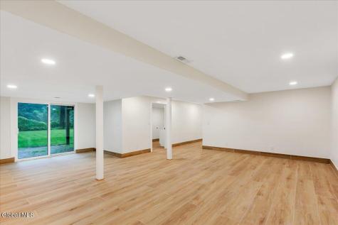 49 Tabor Halfmoon NY 12118