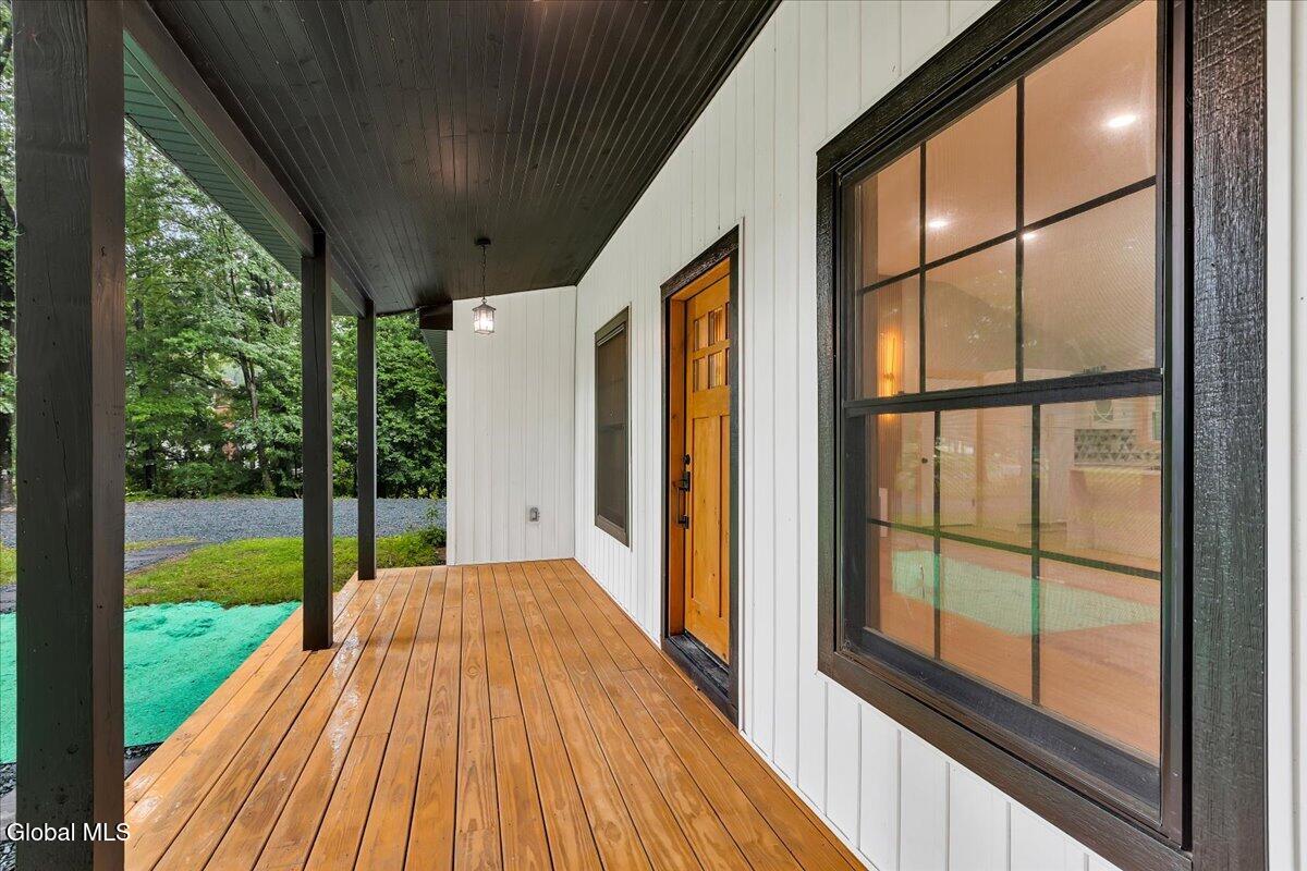 49 Tabor Halfmoon NY 12118