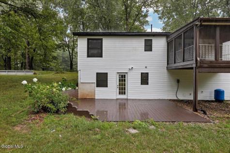 49 Tabor Halfmoon NY 12118