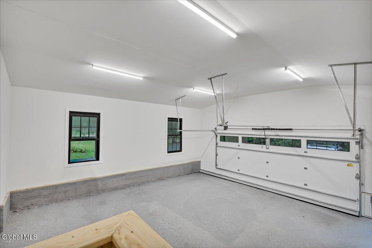 49 Tabor Halfmoon NY 12118