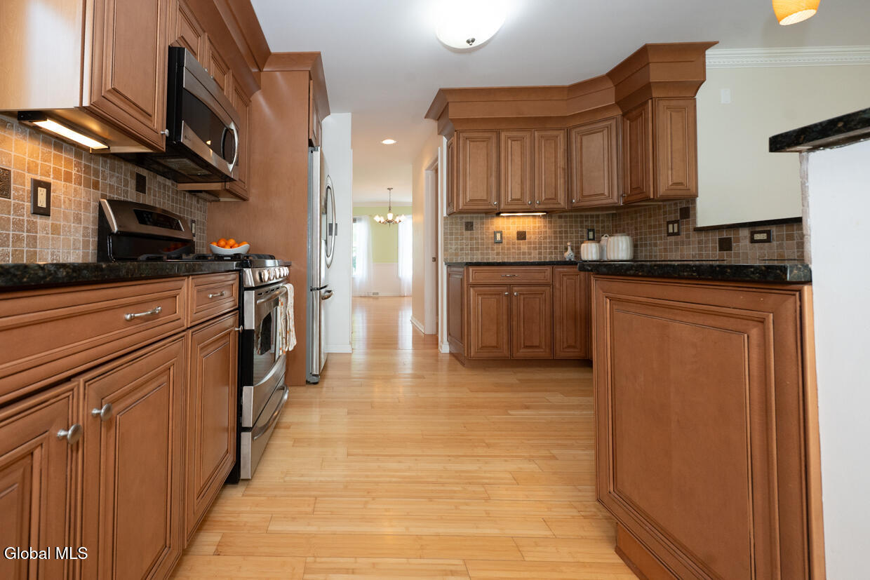 20 Ivywood Drive Selkirk NY 12158