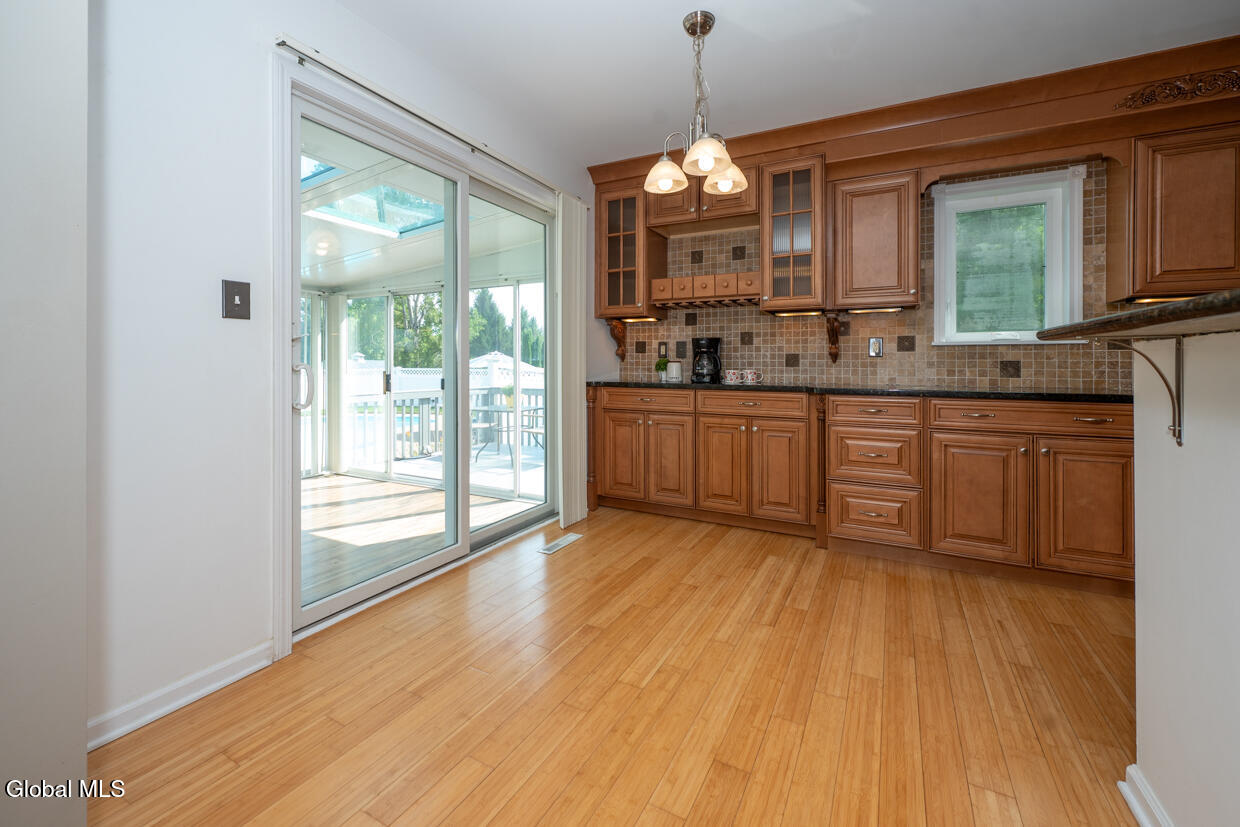 20 Ivywood Drive Selkirk NY 12158