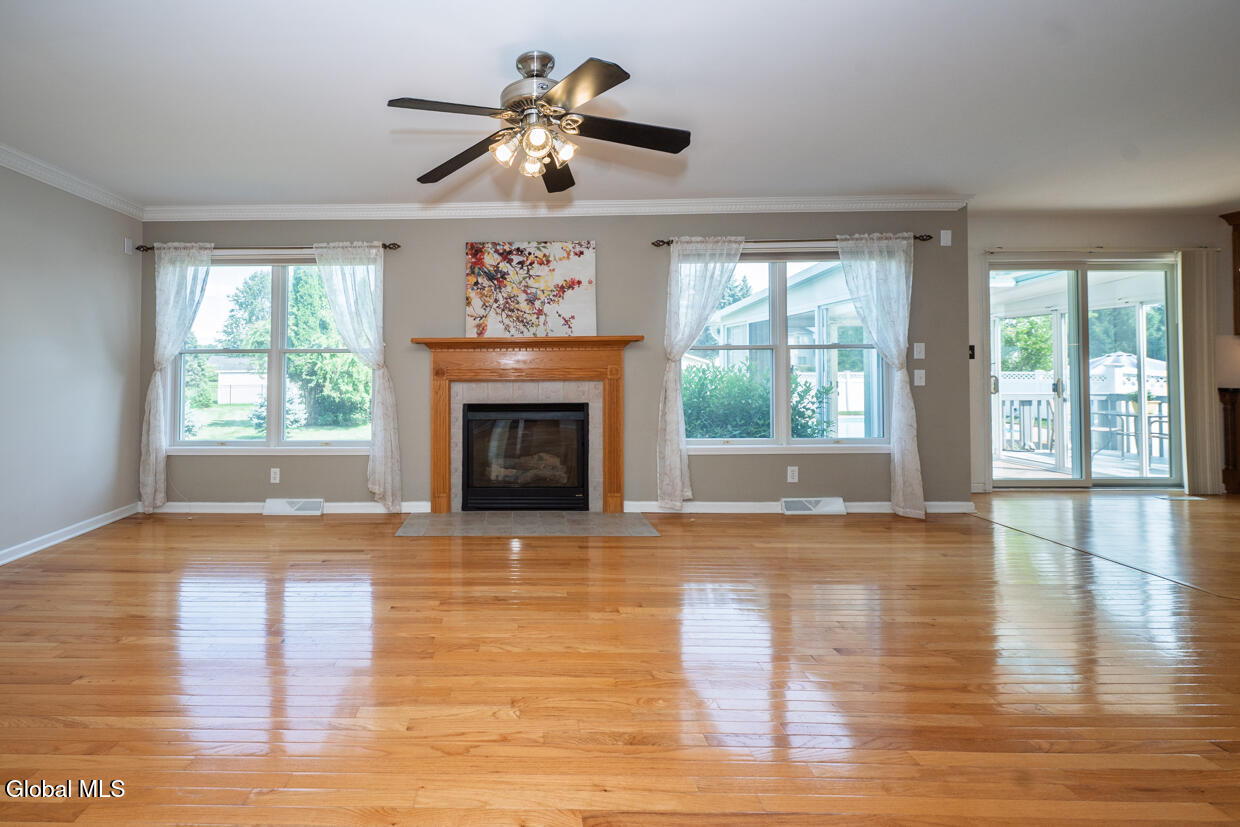 20 Ivywood Drive Selkirk NY 12158