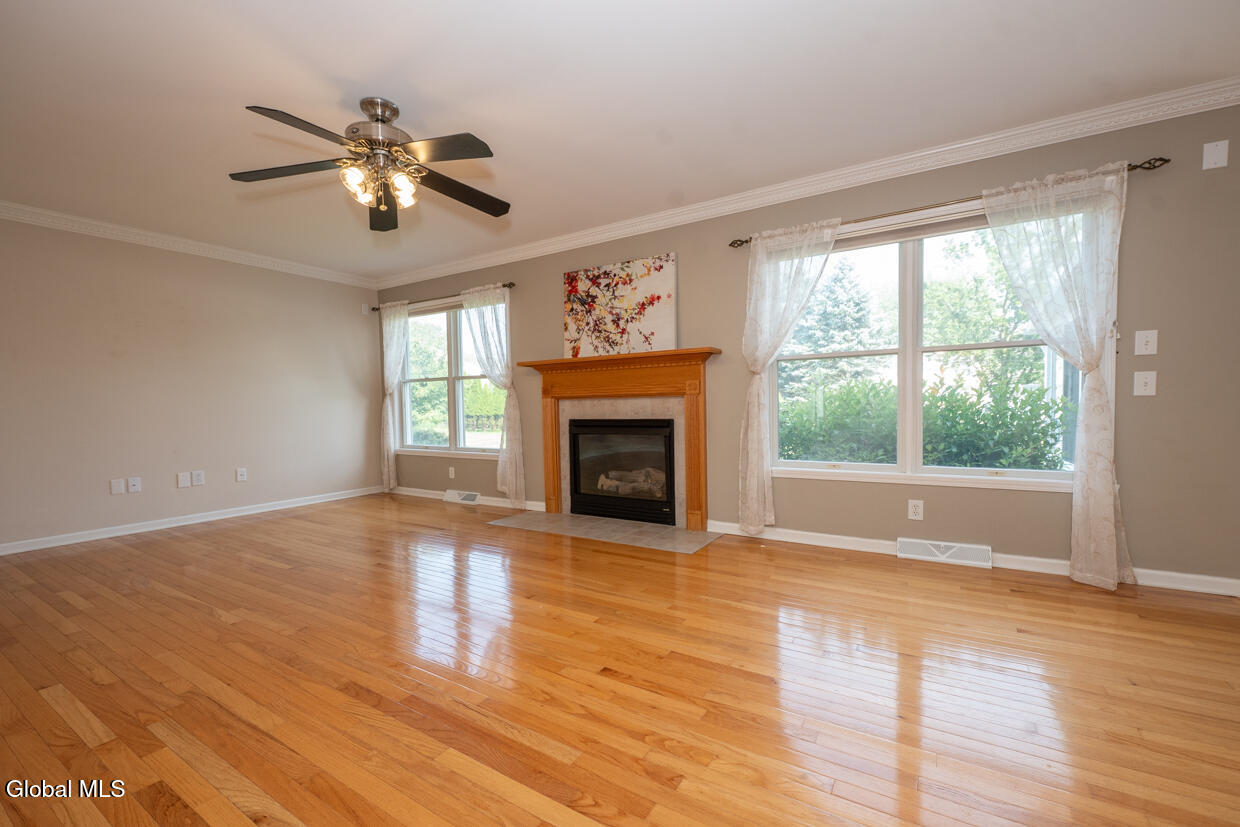 20 Ivywood Drive Selkirk NY 12158