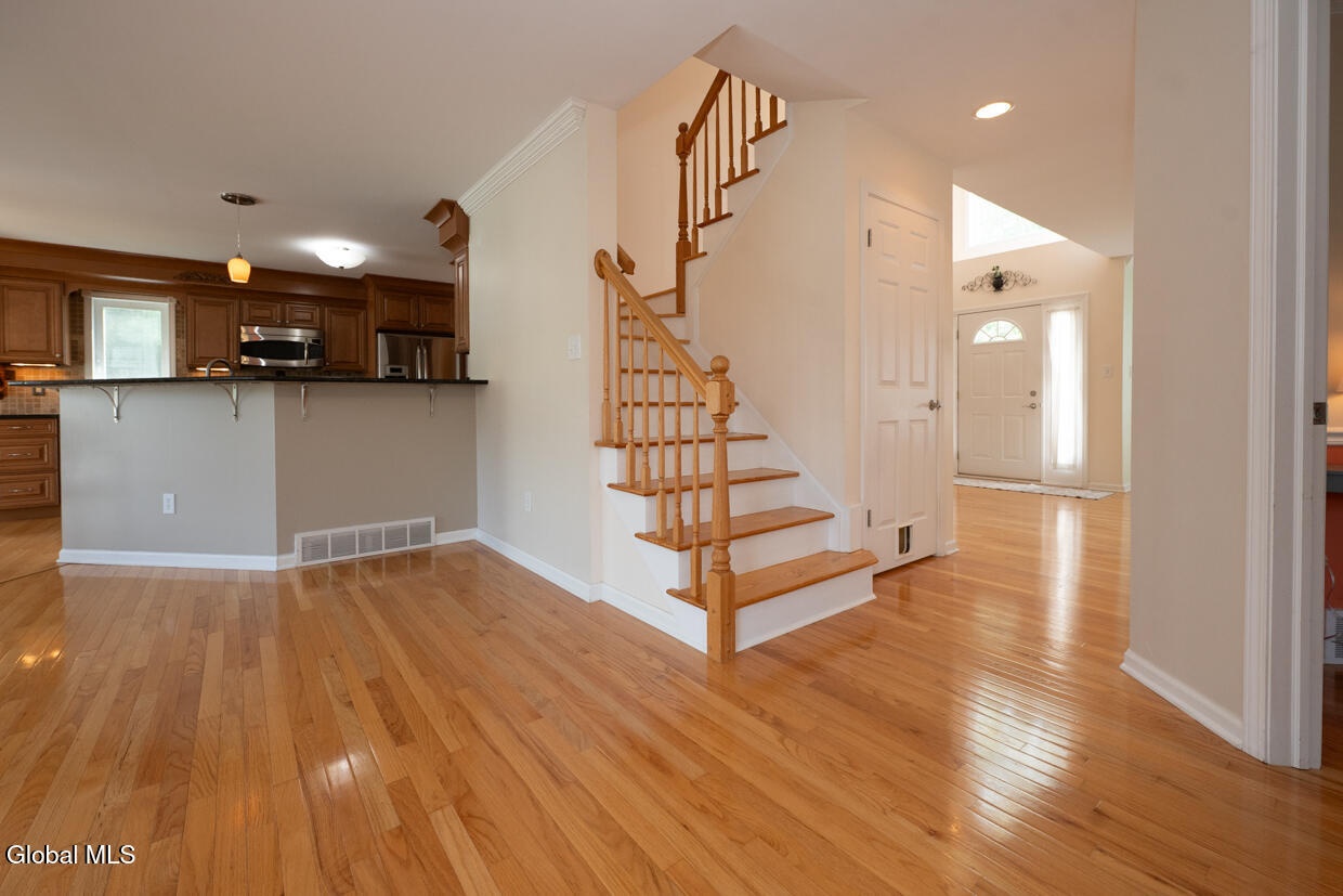 20 Ivywood Drive Selkirk NY 12158