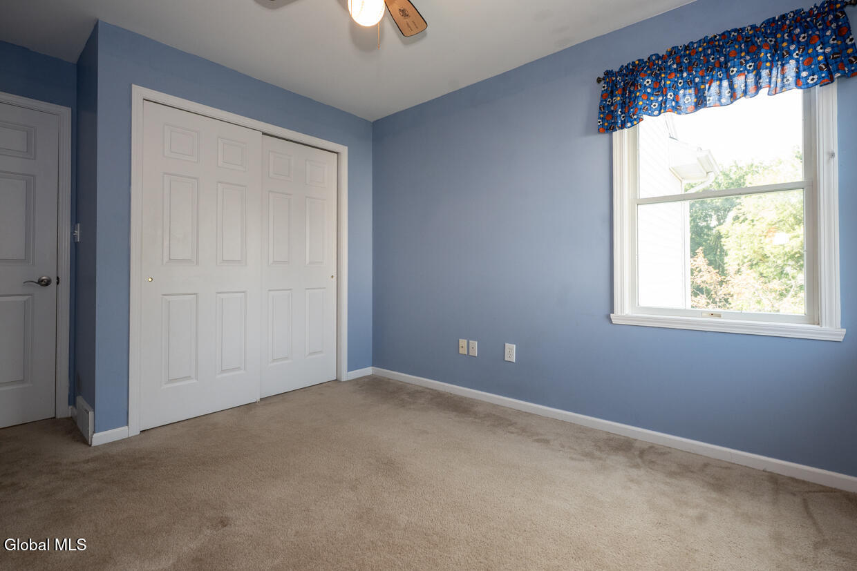 20 Ivywood Drive Selkirk NY 12158