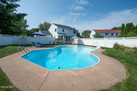 20 Ivywood Drive Selkirk NY 12158