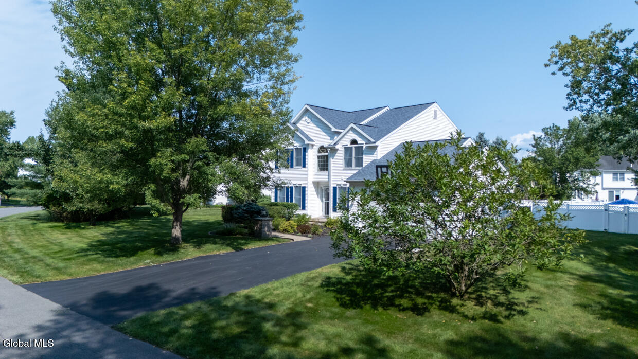 20 Ivywood Drive Selkirk NY 12158