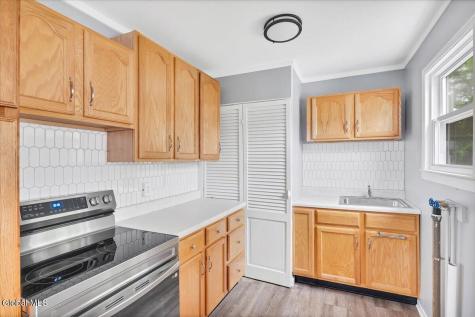 50 Rooney Avenue Colonie NY 12205
