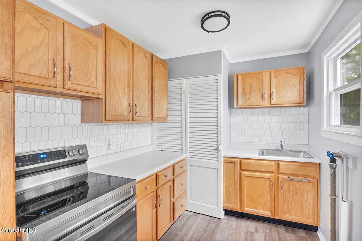 50 Rooney Avenue Colonie NY 12205
