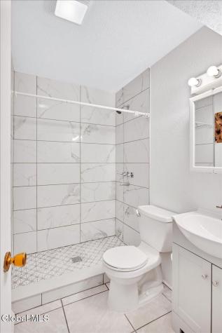 50 Rooney Avenue Colonie NY 12205