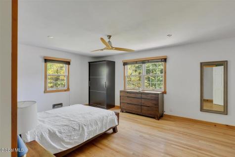 2307 Pine Ridge Road Niskayuna NY 12309